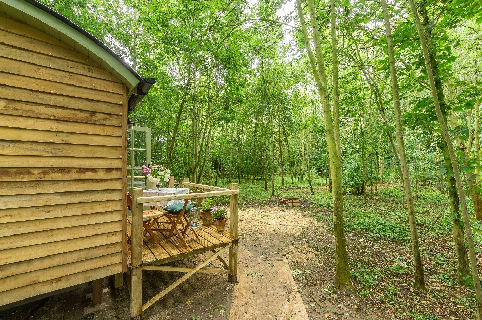 Woodland Retreat Shepherd’s Hut For Two